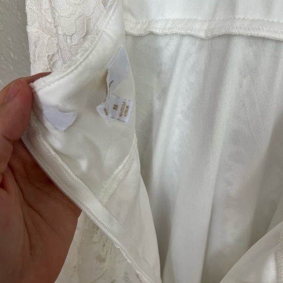 NWOT Essence of Love White Lace Sleeveless Maxi Dress - Picture 9 of 11